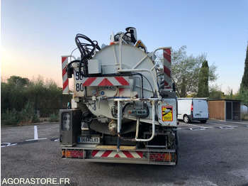 Vakum kamion RENAULT PREMIUM HYDROCUREUSE 245082kms 2001: slika Vakum kamion RENAULT PREMIUM HYDROCUREUSE 245082kms 2001