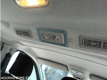 Minibus, Putnički kombi Renault Trafic 2017 114300 kms: slika Minibus, Putnički kombi Renault Trafic 2017 114300 kms