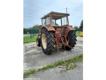 Traktor TRACTEUR - MC CORMICK - IH 654 - 1972: slika Traktor TRACTEUR - MC CORMICK - IH 654 - 1972