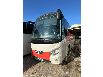 Turistički autobus