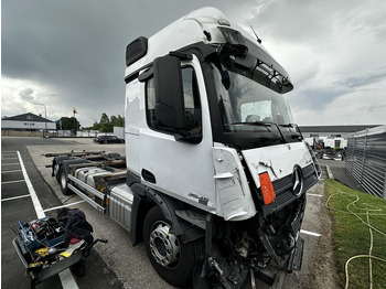 Transporter kontejnera/ Kamion s izmjenjivim sanducima MERCEDES-BENZ Actros