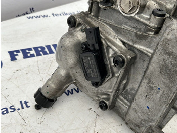 Filter goriva za Kamion Mercedes-Benz fuel filter housing: slika Filter goriva za Kamion Mercedes-Benz fuel filter housing