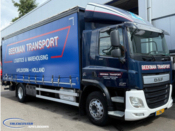 Kamion s ceradom DAF CF 250