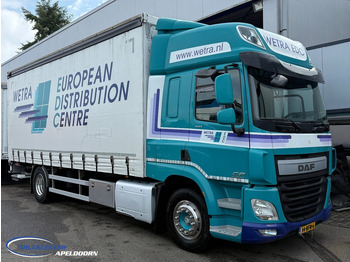 Kamion s ceradom DAF CF 370