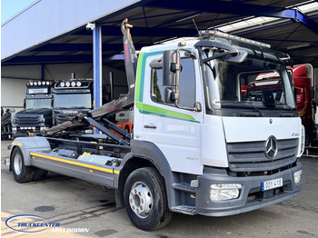 Kamion s kukastom dizalicom MERCEDES-BENZ Atego 1527