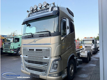 Kamion-šasija Volvo FH 657000 km, 6x4, Globetrotter: slika Kamion-šasija Volvo FH 657000 km, 6x4, Globetrotter Kamion-šasija Volvo FH 657000 km, 6x4, Globetrotter: slika Kamion-šasija Volvo FH 657000 km, 6x4, Globetrotter