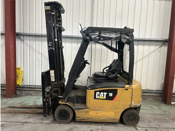 Električni viličar CATERPILLAR EP
