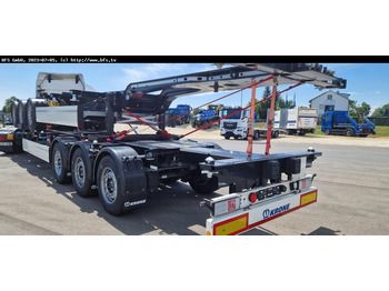 Transporter kontejnera/ Poluprikolica s izmjenjivim sanducima KRONE SDC