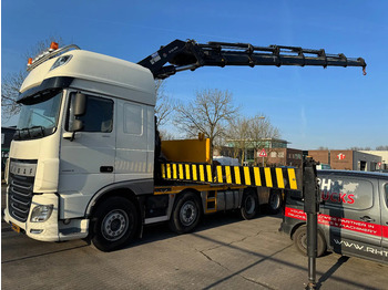 Kamion s kranom DAF XF 460