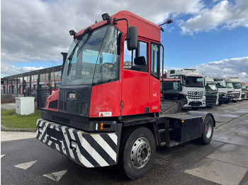 Terminalni traktor KALMAR
