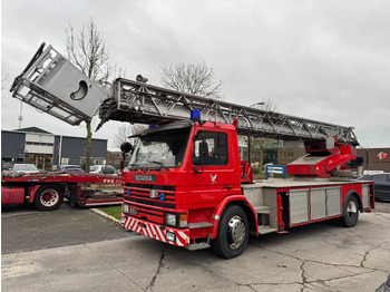 Vatrogasno vozilo SCANIA P82