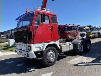 Tegljač VOLVO F89