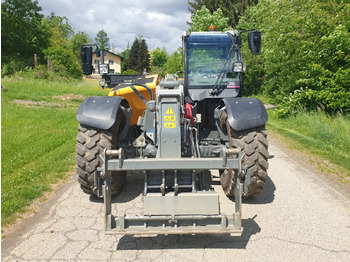 Teleskopski rukovatelj LIEBHERR T 33-10: slika Teleskopski rukovatelj LIEBHERR T 33-10