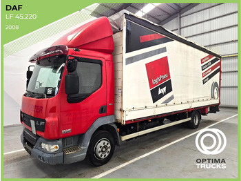 Kamion s ceradom DAF LF 45 220