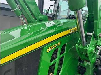 Traktor John Deere 6100M CQ 40KM + VOORLADER 2020 2590 UUR!!!: slika Traktor John Deere 6100M CQ 40KM + VOORLADER 2020 2590 UUR!!!