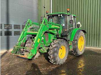 Traktor JOHN DEERE 6220