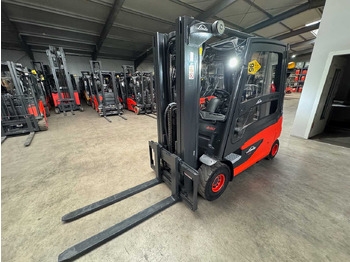 Viličar 2018 SERVICE + UVV 10/2026 LINDE E30L 3,000KG TRIPLEX ELECTRIC FORKLIFT 4,647 HOURS: slika Viličar 2018 SERVICE + UVV 10/2026 LINDE E30L 3,000KG TRIPLEX ELECTRIC FORKLIFT 4,647 HOURS Viličar 2018 SERVICE + UVV 10/2026 LINDE E30L 3,000KG TRIPLEX ELECTRIC FORKLIFT 4,647 HOURS: slika Viličar 2018 SERVICE + UVV 10/2026 LINDE E30L 3,000KG TRIPLEX ELECTRIC FORKLIFT 4,647 HOURS