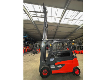 Viličar 2018 SERVICE + UVV 10/2026 LINDE E30L 3,000KG TRIPLEX ELECTRIC FORKLIFT 4,647 HOURS: slika Viličar 2018 SERVICE + UVV 10/2026 LINDE E30L 3,000KG TRIPLEX ELECTRIC FORKLIFT 4,647 HOURS Viličar 2018 SERVICE + UVV 10/2026 LINDE E30L 3,000KG TRIPLEX ELECTRIC FORKLIFT 4,647 HOURS: slika Viličar 2018 SERVICE + UVV 10/2026 LINDE E30L 3,000KG TRIPLEX ELECTRIC FORKLIFT 4,647 HOURS