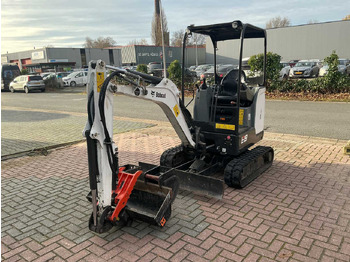 Mini bager BOBCAT E19