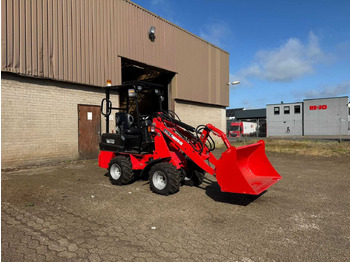 Utovarivač na kotačima STAHLWORKS