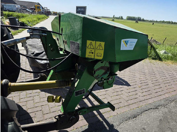 Malčer John Deere CC0331: slika Malčer John Deere CC0331