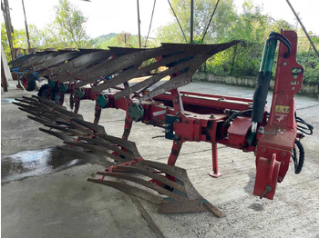 Plug KVERNELAND: slika Plug KVERNELAND Plug KVERNELAND: slika Plug KVERNELAND