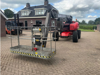 Podizna platforma MANITOU 200 ATJ