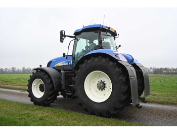 Traktor NEW HOLLAND - 2011 - T7070 - ALL-WHEEL DRIVE FARM TRACTOR: slika Traktor NEW HOLLAND - 2011 - T7070 - ALL-WHEEL DRIVE FARM TRACTOR Traktor NEW HOLLAND - 2011 - T7070 - ALL-WHEEL DRIVE FARM TRACTOR: slika Traktor NEW HOLLAND - 2011 - T7070 - ALL-WHEEL DRIVE FARM TRACTOR