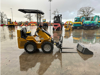 Utovarivač na kotačima NEWRICK - 2025 - SL360 - SKID STEER LOADER: slika Utovarivač na kotačima NEWRICK - 2025 - SL360 - SKID STEER LOADER Utovarivač na kotačima NEWRICK - 2025 - SL360 - SKID STEER LOADER: slika Utovarivač na kotačima NEWRICK - 2025 - SL360 - SKID STEER LOADER