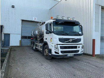 Kamion VOLVO FM