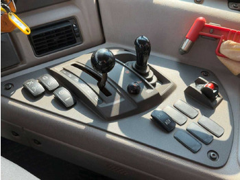 Mini istovarivač VOLVO - 2021 - A25G - DUMPER: slika Mini istovarivač VOLVO - 2021 - A25G - DUMPER