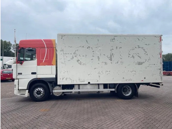 Kamion sandučar DAF XF 95.380 Euro 2 Manual-Gear: slika Kamion sandučar DAF XF 95.380 Euro 2 Manual-Gear