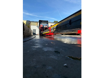 Poluprikolica s niskim utovarivačem FAYMONVILLE Megamax Z-2H-V-KBV-AA Yachttransport: slika Poluprikolica s niskim utovarivačem FAYMONVILLE Megamax Z-2H-V-KBV-AA Yachttransport Poluprikolica s niskim utovarivačem FAYMONVILLE Megamax Z-2H-V-KBV-AA Yachttransport: slika Poluprikolica s niskim utovarivačem FAYMONVILLE Megamax Z-2H-V-KBV-AA Yachttransport