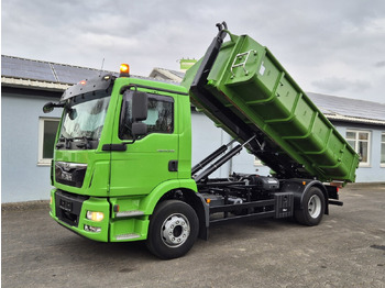 Kamion s kukastom dizalicom MAN TGM 15.290