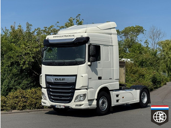 Tegljač DAF XF 530