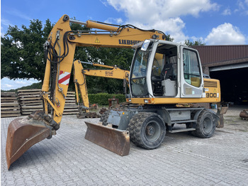 Bager na kotačima LIEBHERR A 900