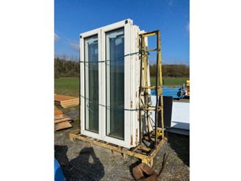 Alat/ Oprema Chassis de fenêtre Série AVANTIS 70 SI (nombre 8): slika Alat/ Oprema Chassis de fenêtre Série AVANTIS 70 SI (nombre 8)