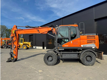 Bager na kotačima DOOSAN DX140