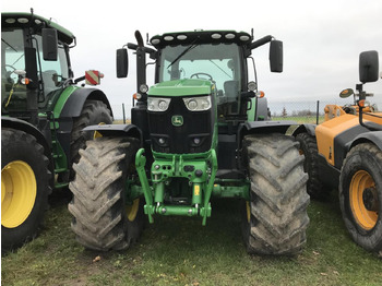 Traktor John Deere 6215R: slika Traktor John Deere 6215R