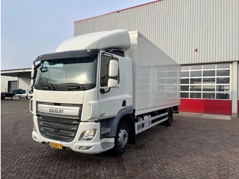 Kamion sandučar DAF CF 310