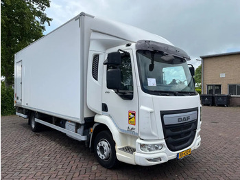Kamion sandučar DAF LF 210