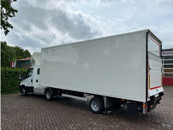 Poluprikolica VELDHUIZEN