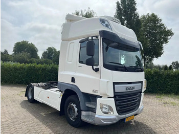 Tegljač DAF CF 400