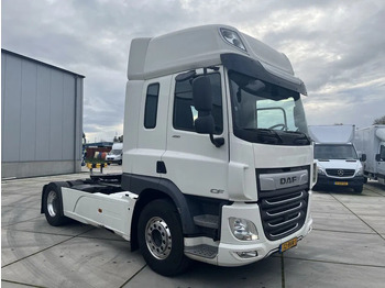 Tegljač DAF CF 450
