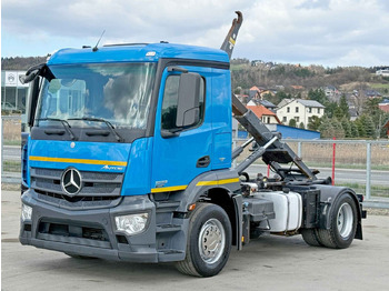 Kamion s kukastom dizalicom Mercedes-Benz ANTOS 1833 Abrollkipper * Top Zustand!: slika Kamion s kukastom dizalicom Mercedes-Benz ANTOS 1833 Abrollkipper * Top Zustand!