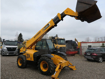 Teleskopski rukovatelj JCB