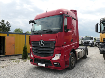 Tegljač MERCEDES-BENZ Actros 1845