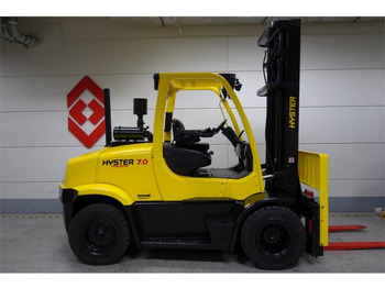 Terminalni traktor TERBERG