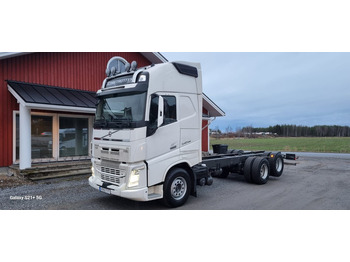 Kamion-šasija VOLVO FH 540