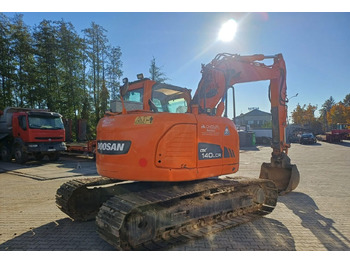 Bager gusjeničar Doosan DX140LCR-3: slika Bager gusjeničar Doosan DX140LCR-3